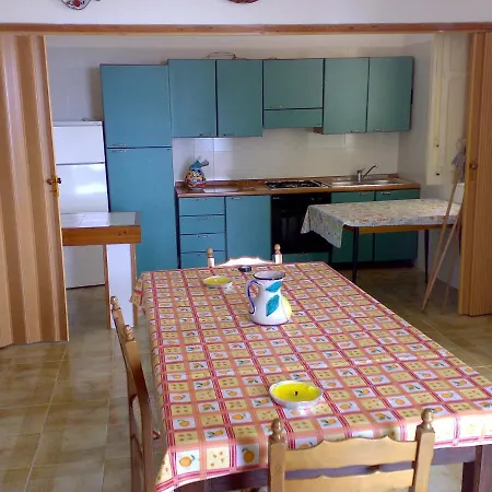 Holiday home Usticatour Apartments And Villas *