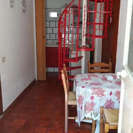 Usticatour Apartments And Villas *