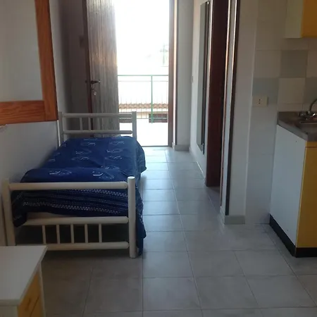 Usticatour Apartments And Villas * Isola di Ustica