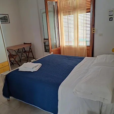 Casa vacanze Usticatour Apartments&villas Isola di Ustica